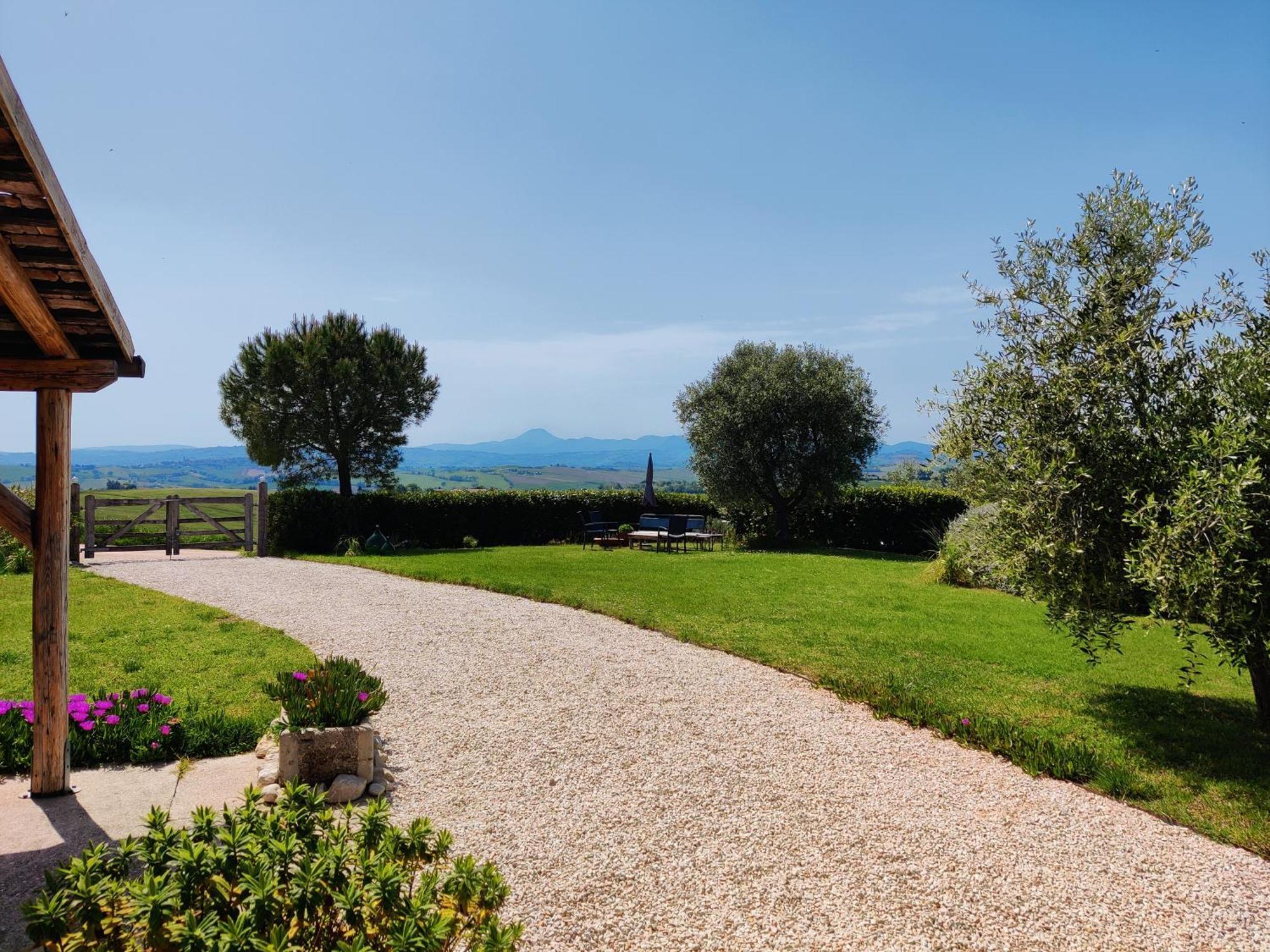 Rustico Del Bozzo Pensionat Castelleone di Suasa Exteriör bild